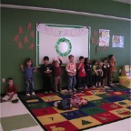 061214-PreschoolChristmas2-Class