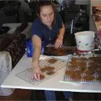 061216-MakingCookies10-Ali2