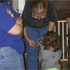 060105-RCGmaGordon-LookAtTheKnitting