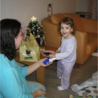 051224-XMasCookies2-RCM