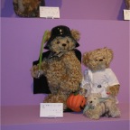 051225-HuisTenBosch01-StarWarsBears