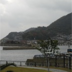 051106-PenguinAquarium09-ViewOfNagasaki