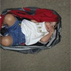 051015-LuggagePlay1-RC