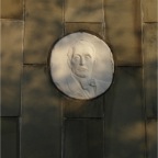 051015-Glover21-PucciniBust