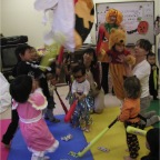 051020-HalloweenParty28