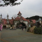 051029_Oita43-HarmonyLandEntry