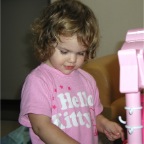 051030_Birthday12-KittyKitchen