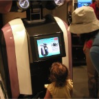 050903-WorldExpo04-RC-Robot