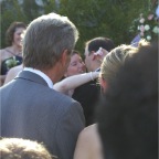 050925-Wedding09-TheKiss