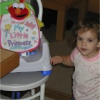 050828-ElmoReadyToEat2