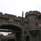 050709_TokyoDisney01-MediterraneanCastle