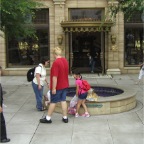 050709_TokyoDisney08-RCMelMickMcDucksDepartmentStore2