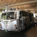 050709_TokyoDisney25-HotelShuttle2-Outside