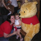 050710_TokyoDisney50-RCMelBiigPoohBear2