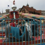 050710_TokyoDisney55-RCMelFlyingDumbo2