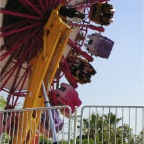 050604_GreenlandVacation24-TiltOWhirlMelAmy