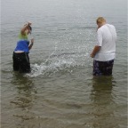 050612_FukuokaVacation21-AmySplashingMick