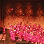 050524_Graduation39-HatThrowing