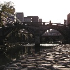 050212_NagasakiSpectaclesBridge2