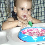 040908_FirstFeeding3RCvsYogurt