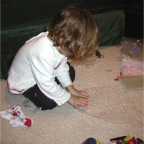 061013-RCPoppingBubbleWrap