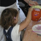 061029-PumpkinPaintin3-RC