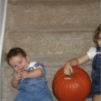 061021-RCCO-PumpkinPose2