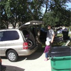 061029-RCBirthday01-RCTGettingBikeOutOfTrunk