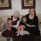 061123-Thanksgiving07-CORCGmaGPolly