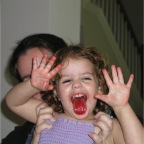 060716-RCEatingPopcicle3